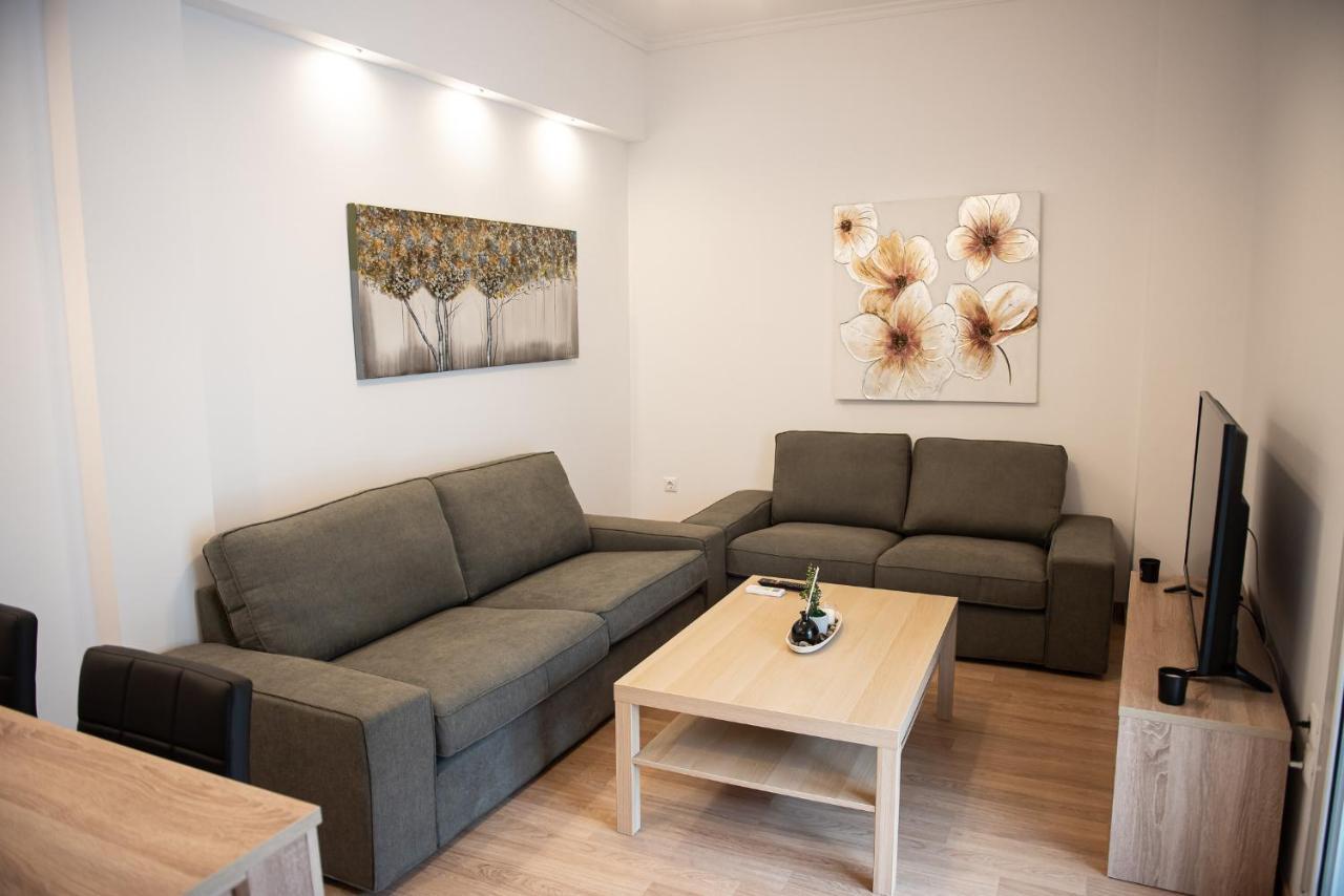 Bright 8min To Metro Station Apartament *